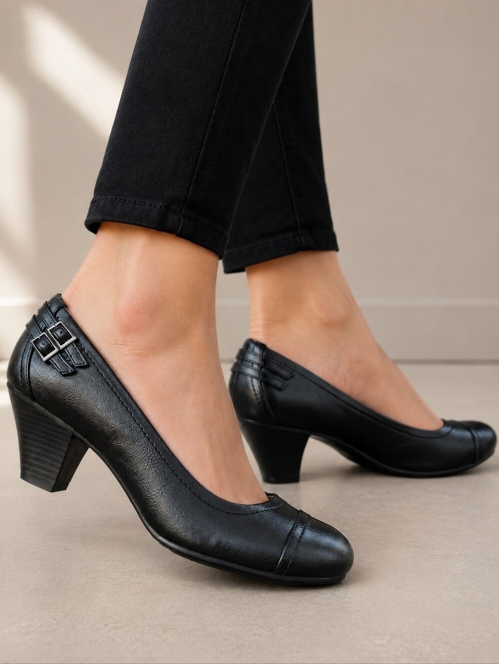 Life Stride NEW Give Y2K Office Siren Buckle Block Heel Comfort Pumps 9.5M